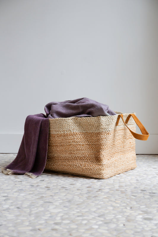 Jute mand met leren hengsel