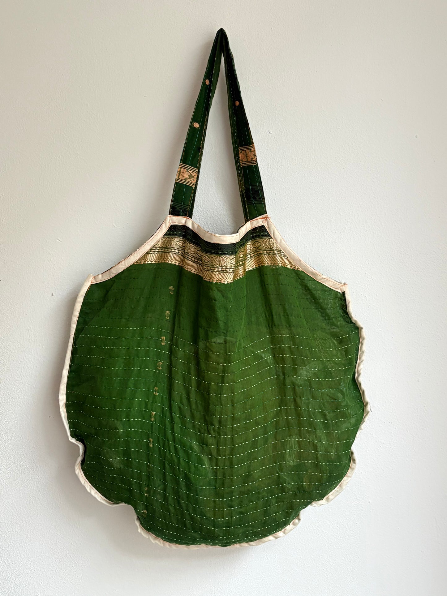 Sari tas